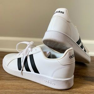 Black and White Adidas Shoes US 6